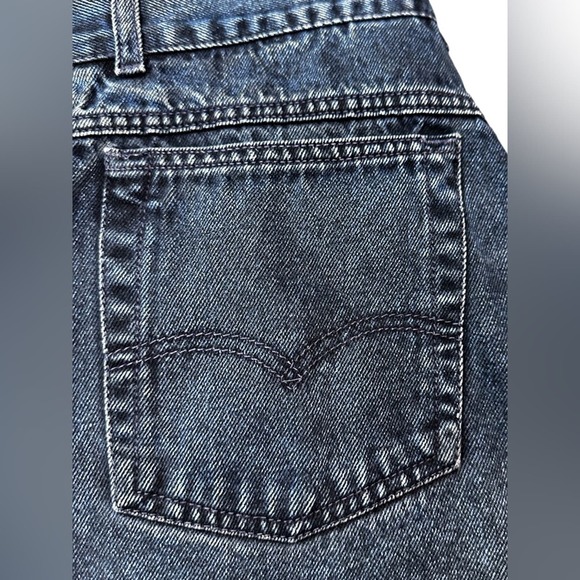 90’s Vintage Levi’s 900 Series Silver Tag Jeans. Women’s Size 14 Relaxed Fit - Picture 6 of 16